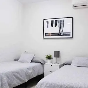 Best Location In Marbella. Beachfront!! Apartment