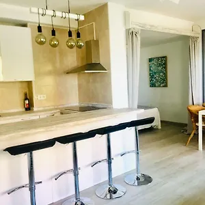  Appartamento Apto En El Centro, Junto A La Playa,